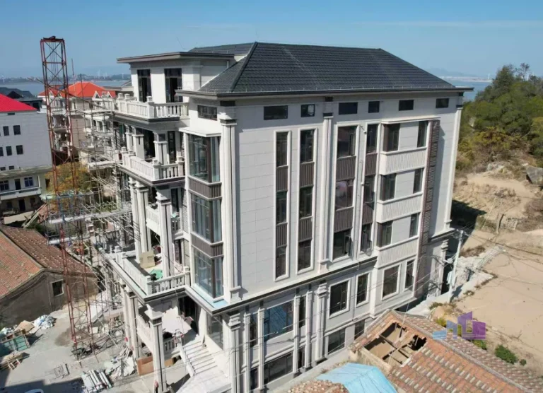 莆田多层自建房外墙装修：尚工乡墅施工现场