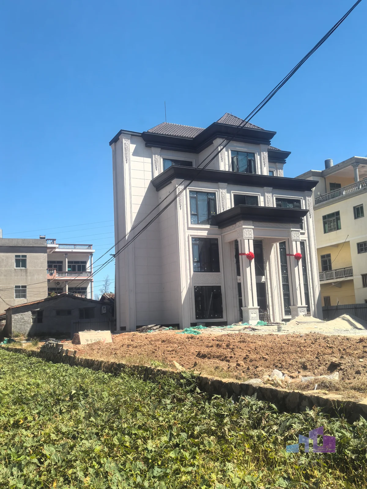 尚工乡墅：莆田高端自建房外墙与环境完美融合